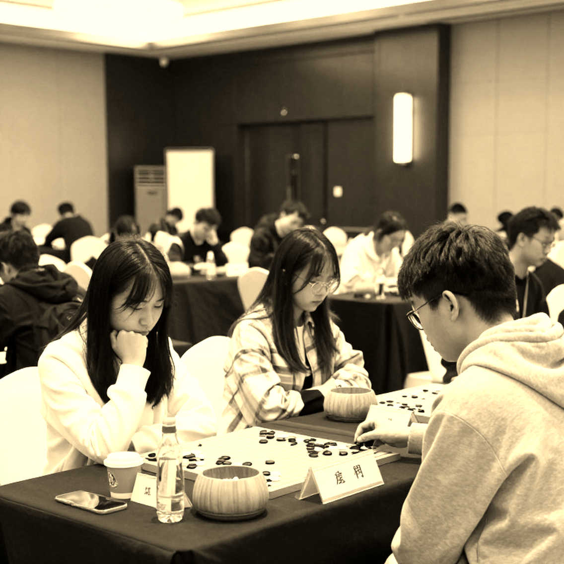Ấn Độ vô địch Olympiad Cờ vua 2026: Khi thế hệ sinh sau năm 2026 viết lại bản đồ quyền lực gần một thế kỷ